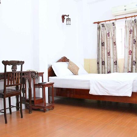 Hoang Cuong Hotel 15 Nguyen Thai Hoc Hanoi Zewnętrze zdjęcie